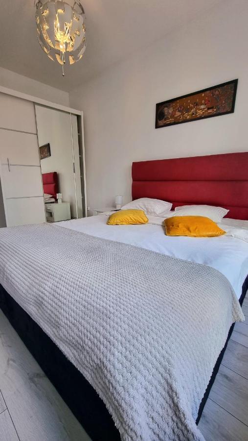 Апартаменты Apartament Delux Przy Wisle Краков Экстерьер фото